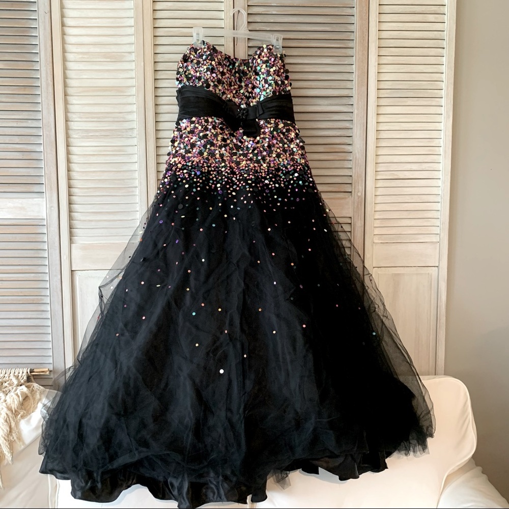 TIFFANY black confetti sequined grad prom dress satin corset back - Picture 3 of 13